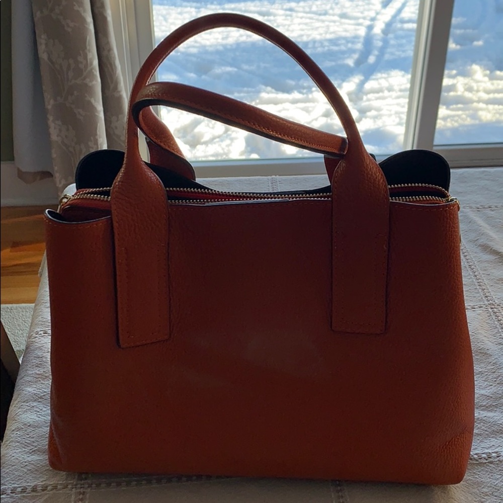 Beautiful purse/cross body